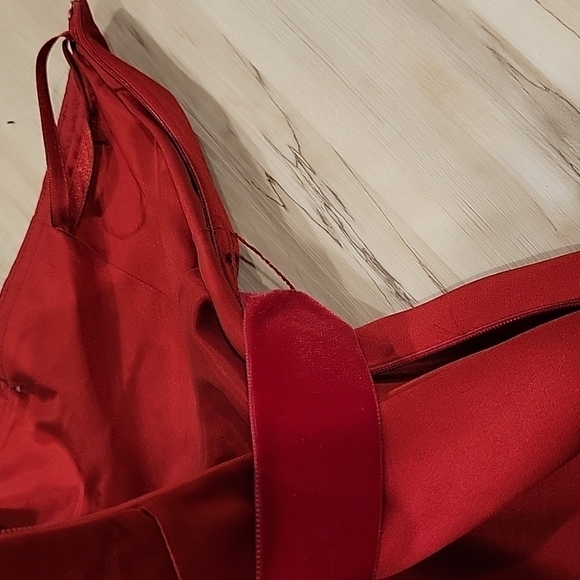 NEW! BANANA REPUBLIC Silk Strapless Fit & Flare Blouse 0. - Picture 8 of 9